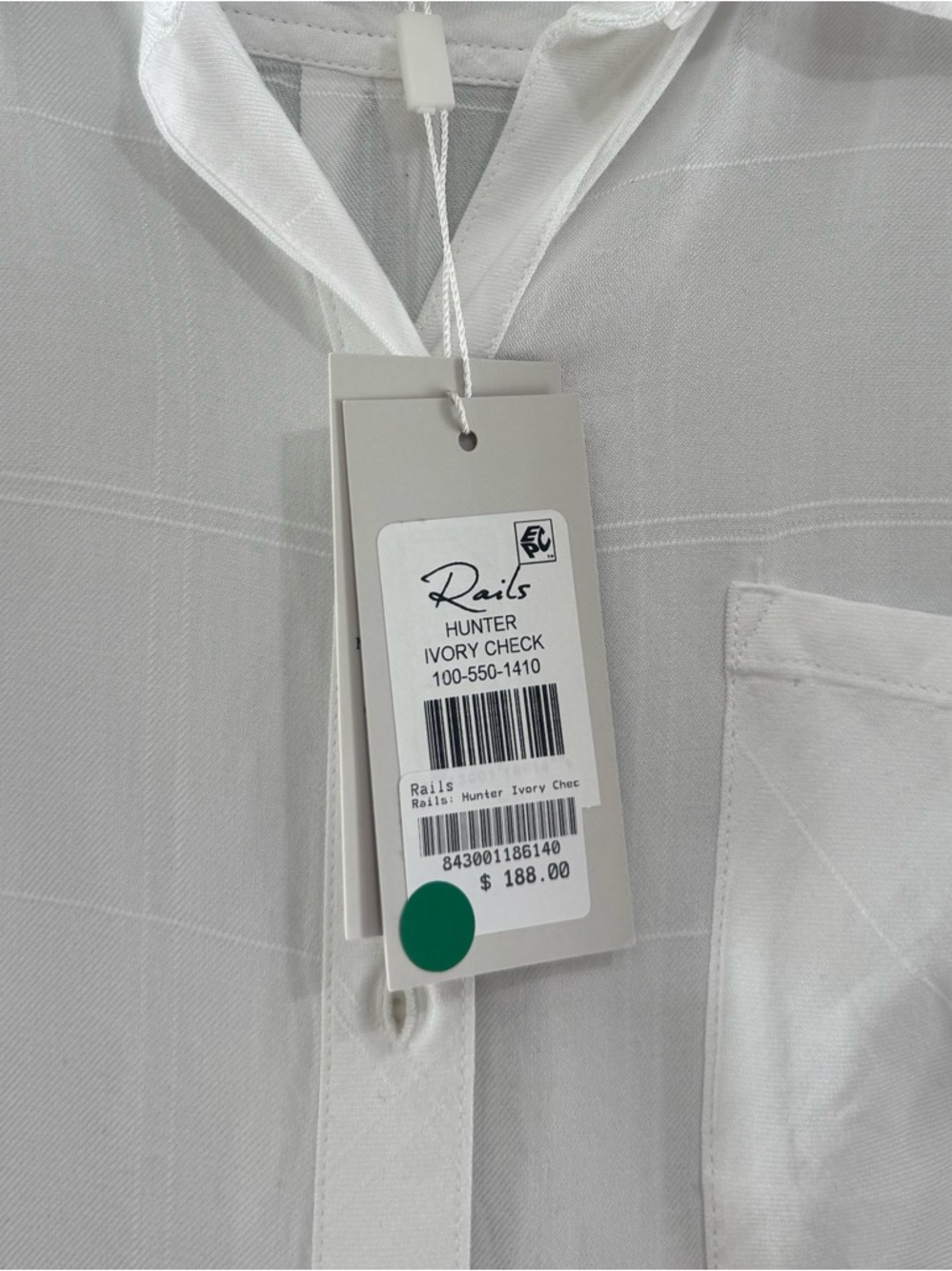 NWT Rails Women's White Button-Down Shirt - Picture 3 of 3